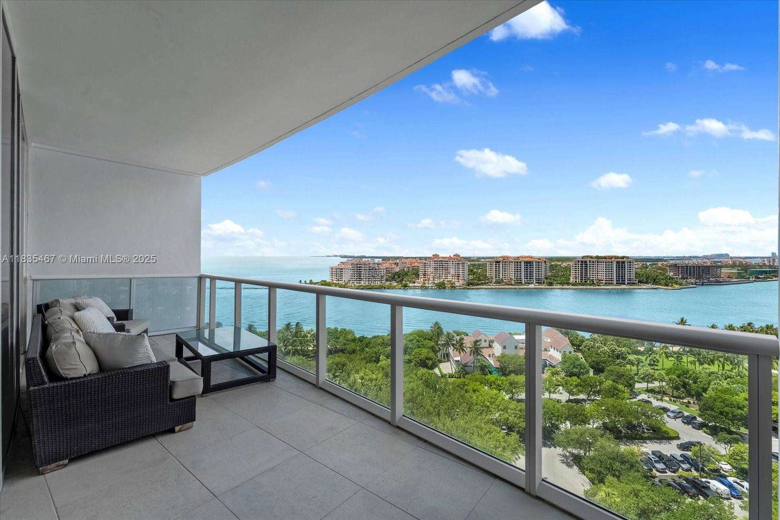 CONTINUUM ON SOUTH BEACH CONDO THE SOUTH TOWER - 100 Pointe Dr, Miami Beach, FL 33139 | Picture 36