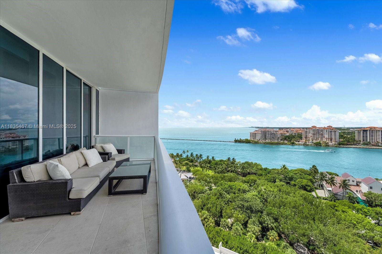 CONTINUUM ON SOUTH BEACH CONDO THE SOUTH TOWER - 100 Pointe Dr, Miami Beach, FL 33139 | Picture 38