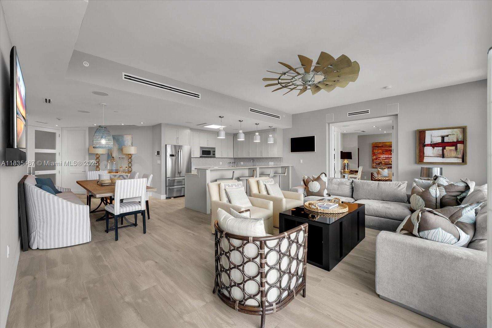 CONTINUUM ON SOUTH BEACH CONDO THE SOUTH TOWER - 100 Pointe Dr, Miami Beach, FL 33139 | Picture 5