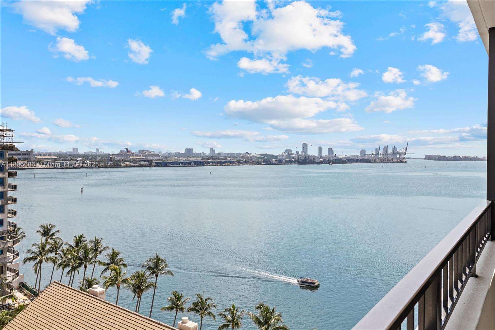 Brickell Key 1 at 520 Brickell Key Dr, Miami, FL 33131 - For Sale photo 1