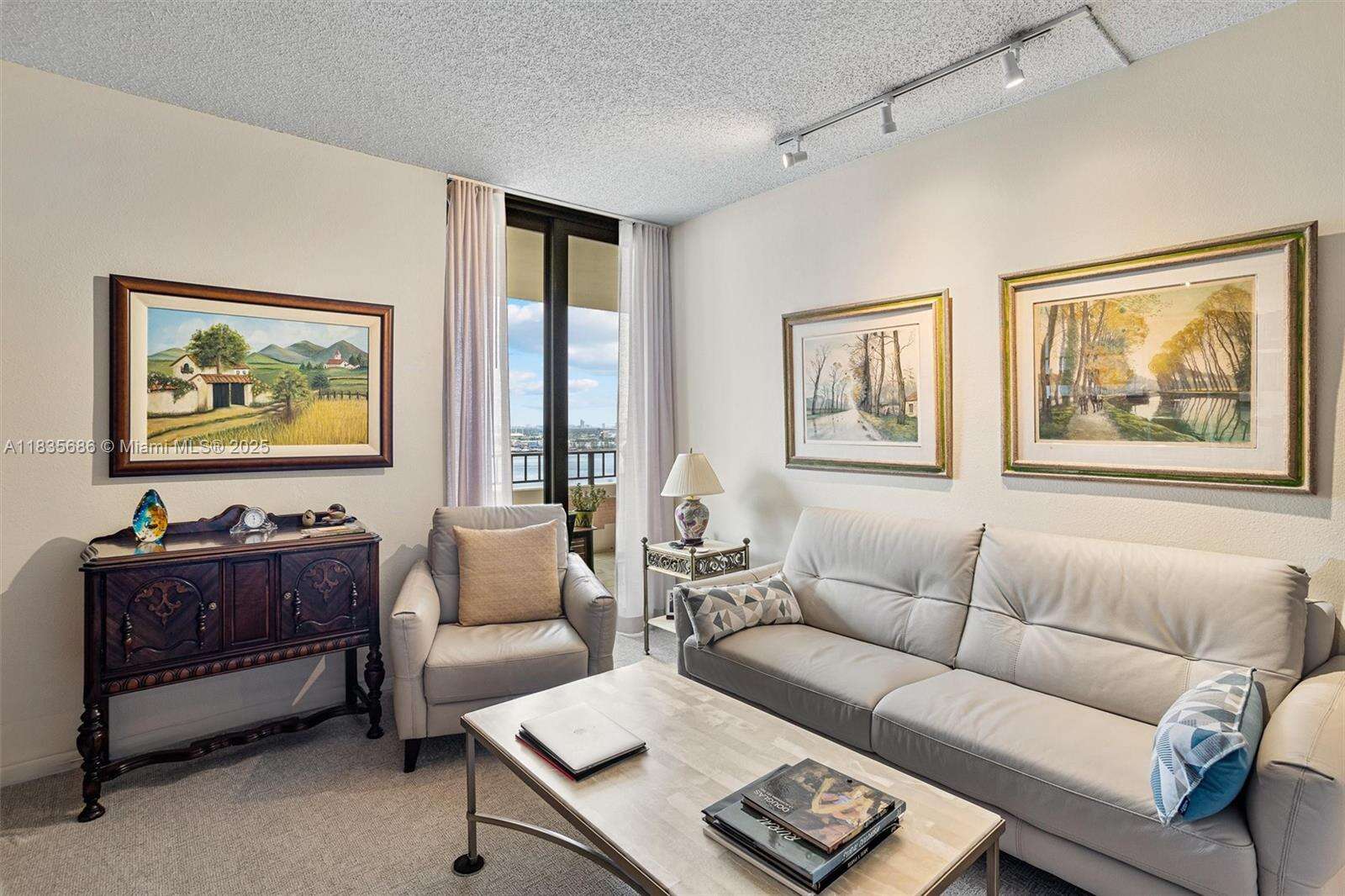 Brickell Key 1 at 520 Brickell Key Dr, Miami, FL 33131 - For Sale photo 14