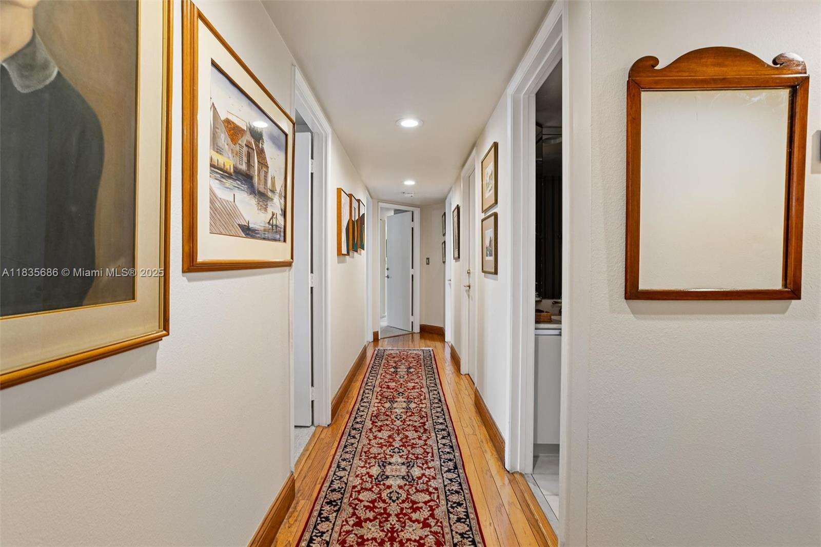 Brickell Key 1 at 520 Brickell Key Dr, Miami, FL 33131 - For Sale photo 19