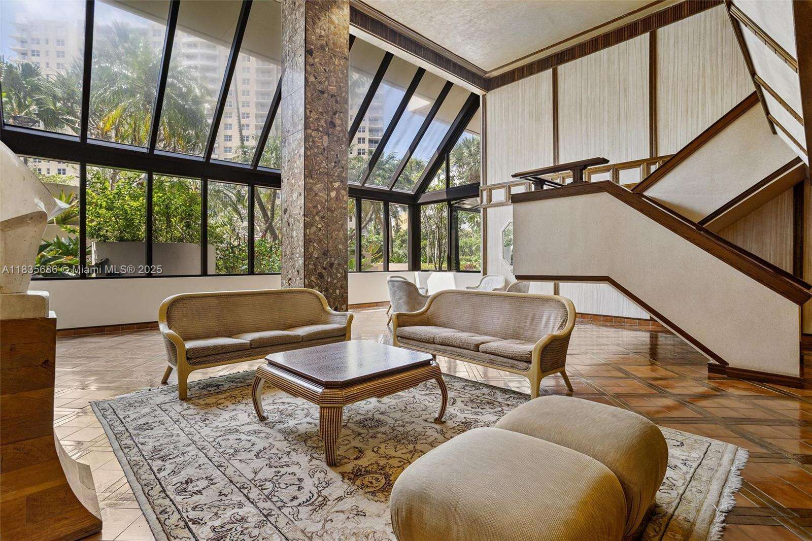 Brickell Key 1 at 520 Brickell Key Dr, Miami, FL 33131 - For Sale photo 28