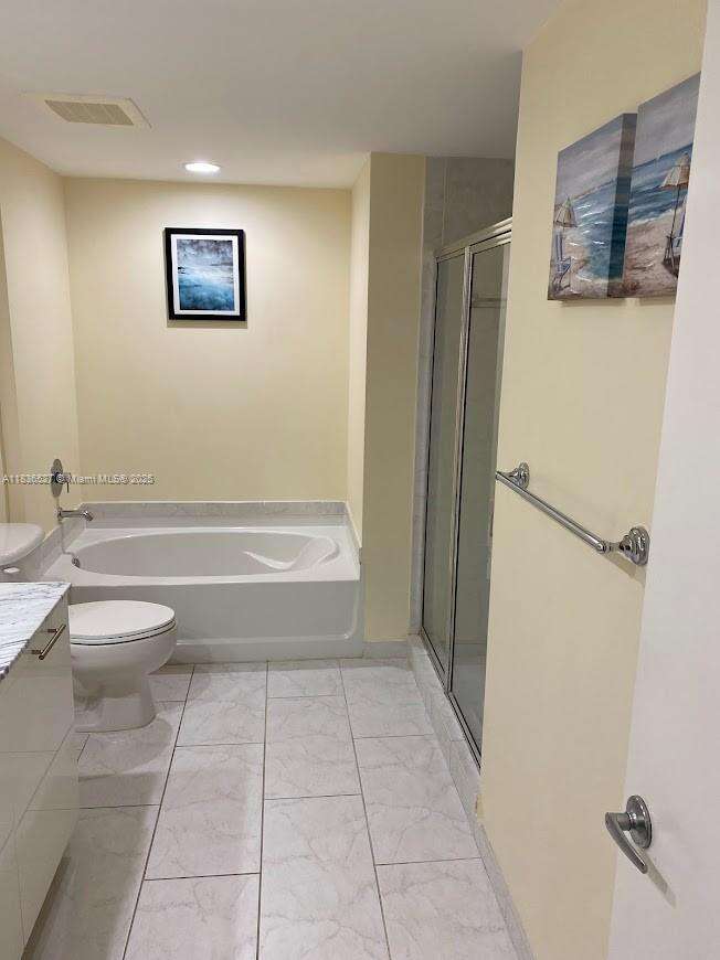 The Plaza On Brickell West at 951 Brickell Ave, Miami, FL 33131 - For Sale photo 22