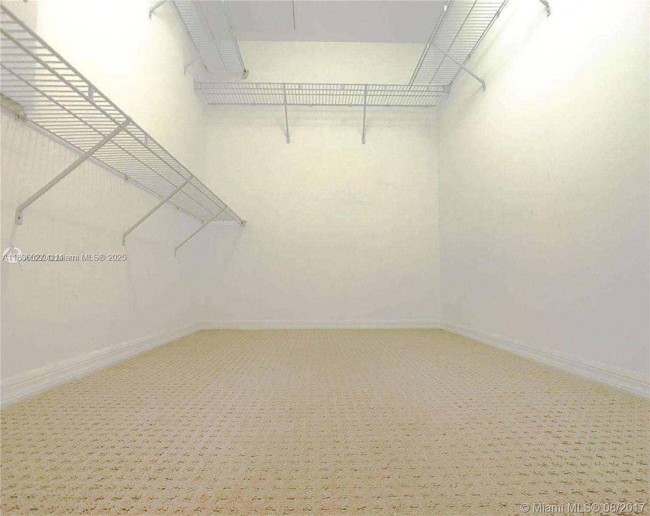 The Plaza On Brickell West at 951 Brickell Ave, Miami, FL 33131 - For Sale photo 23
