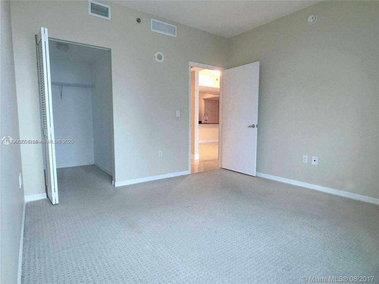 The Plaza On Brickell West at 951 Brickell Ave, Miami, FL 33131 - For Sale photo 26