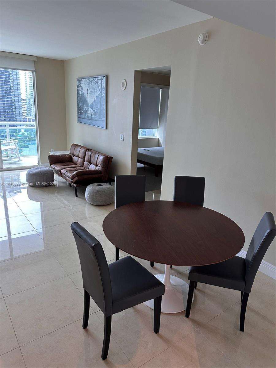 The Plaza On Brickell West at 951 Brickell Ave, Miami, FL 33131 - For Sale photo 5