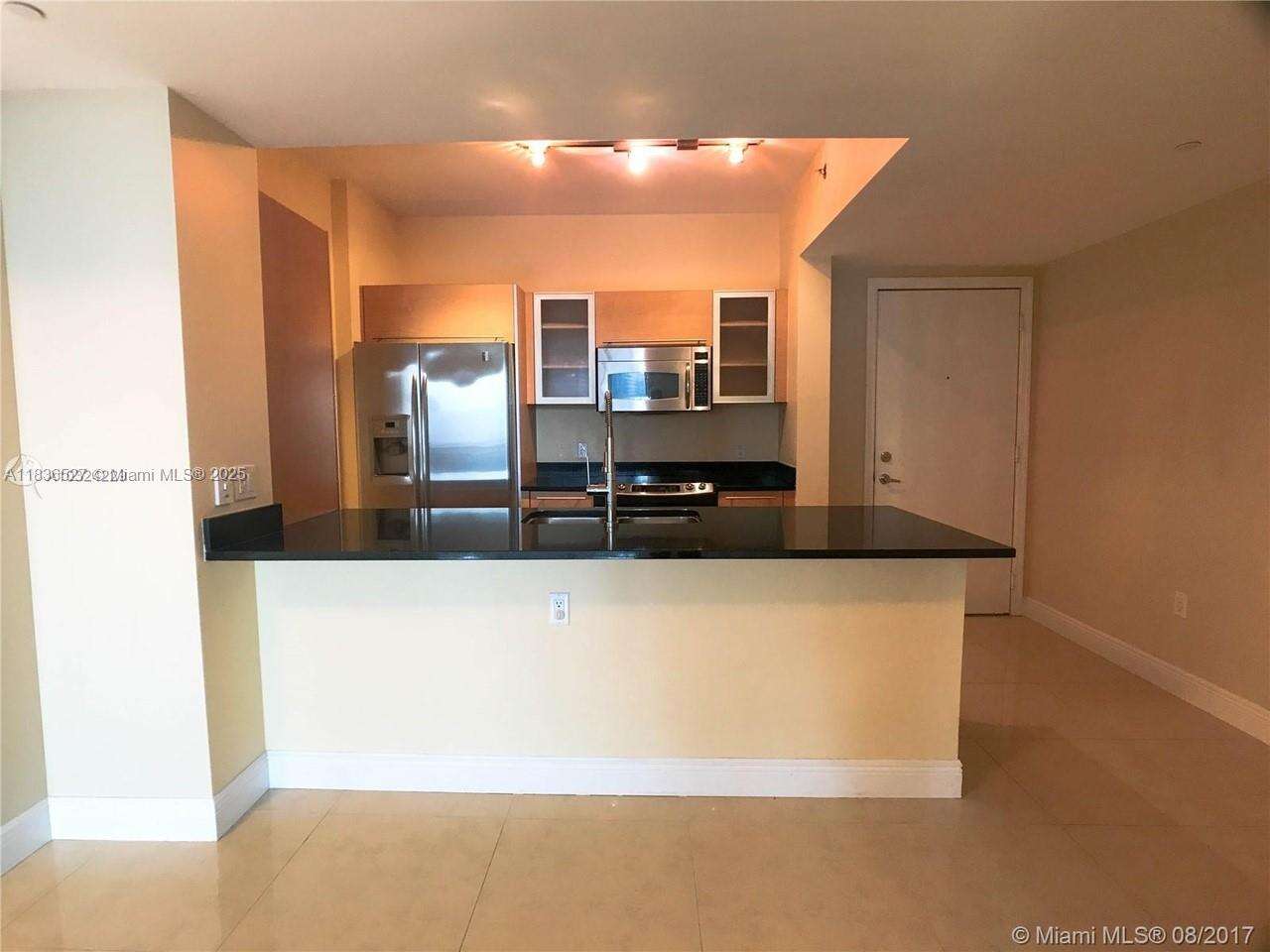 The Plaza On Brickell West at 951 Brickell Ave, Miami, FL 33131 - For Sale photo 8