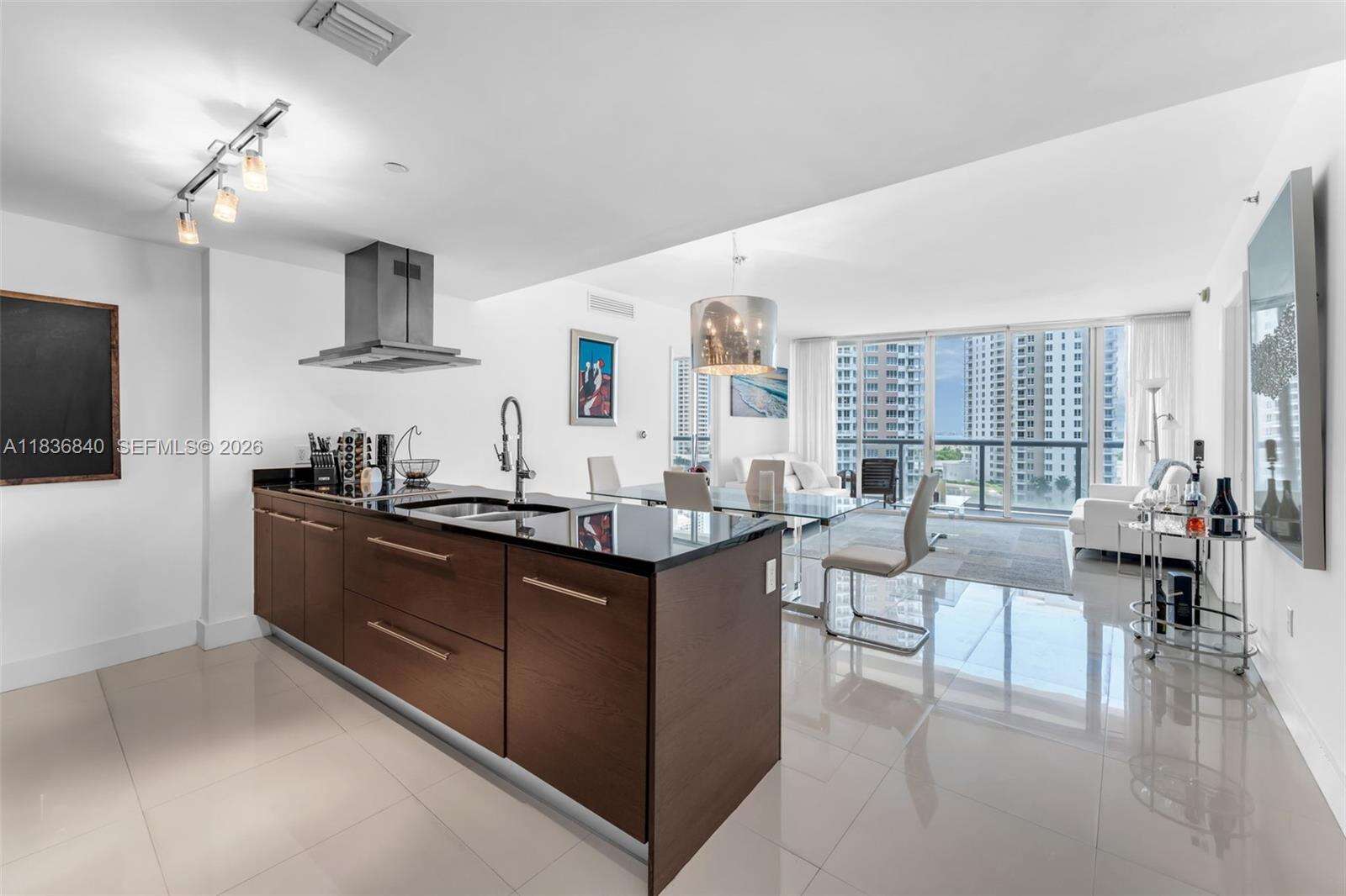 ICON BRICKELL NO TWO - 495 Brickell Ave, Miami, FL 33131 | Picture 1