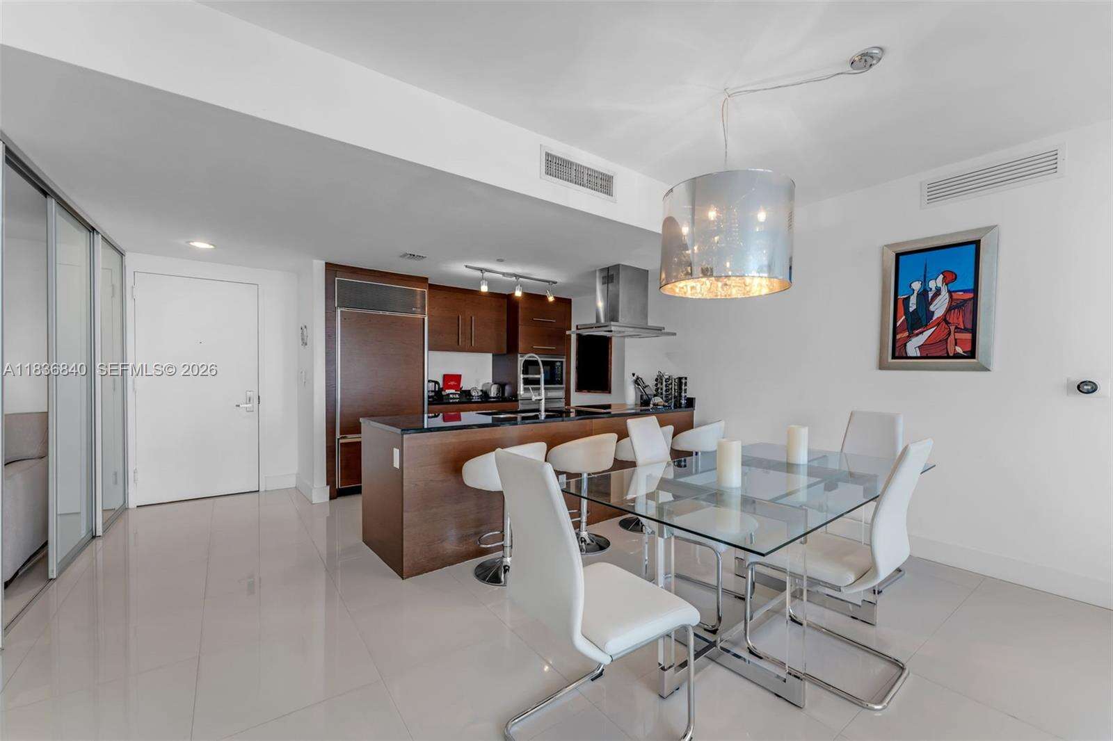 ICON BRICKELL NO TWO - 495 Brickell Ave, Miami, FL 33131 | Picture 3