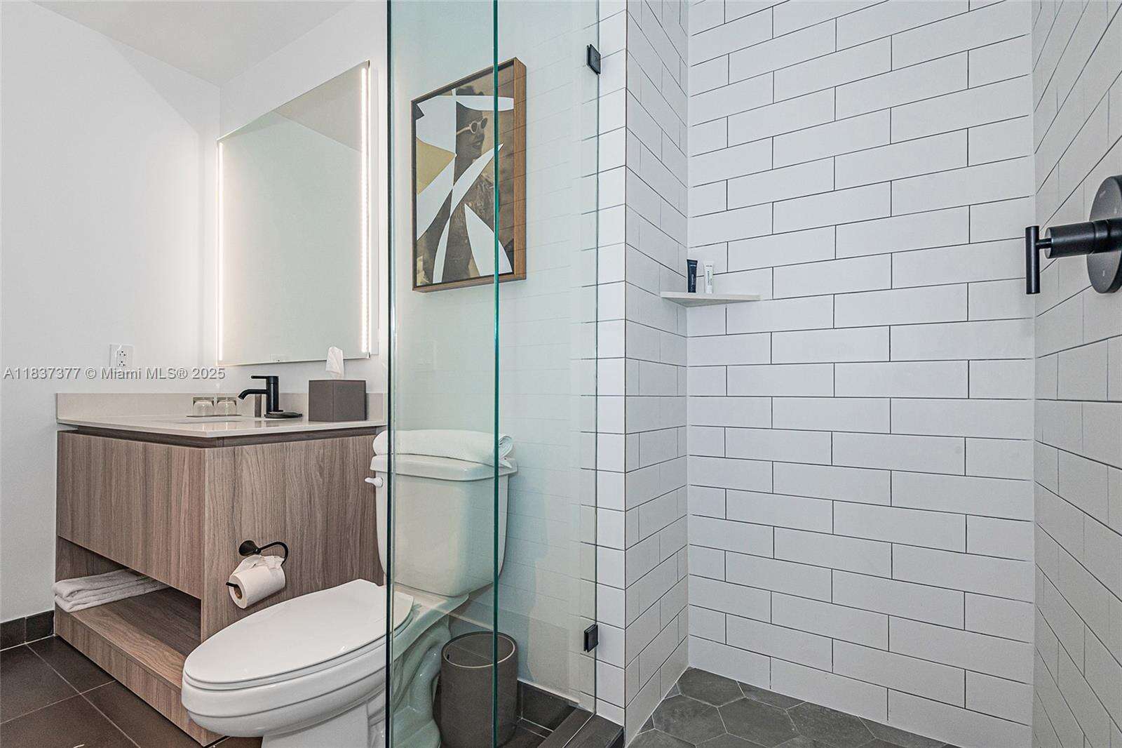 398 NE 5TH STREET - 398 5th St, Miami, FL 33132 | Picture 23