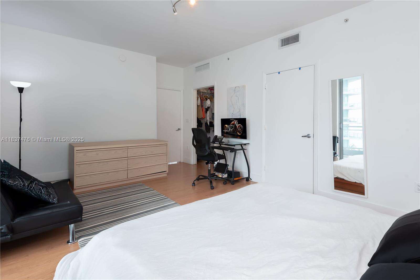The Ivy at 90 3rd St, Miami, FL 33130 - For Sale photo 15