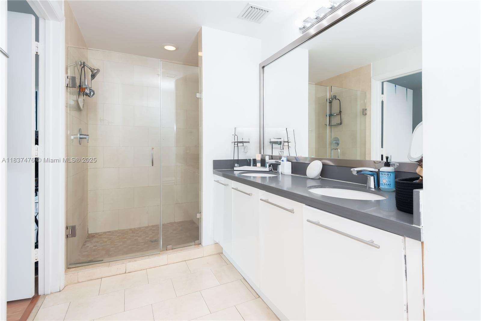 The Ivy at 90 3rd St, Miami, FL 33130 - For Sale photo 20