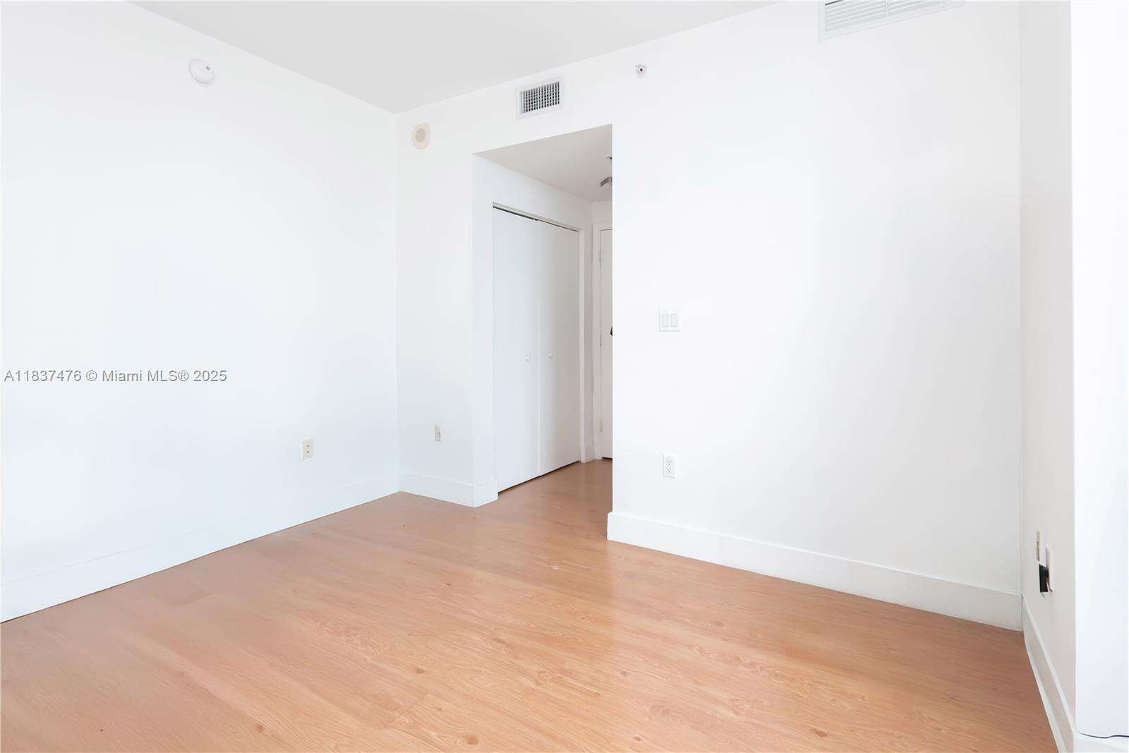 The Ivy at 90 3rd St, Miami, FL 33130 - For Sale photo 21