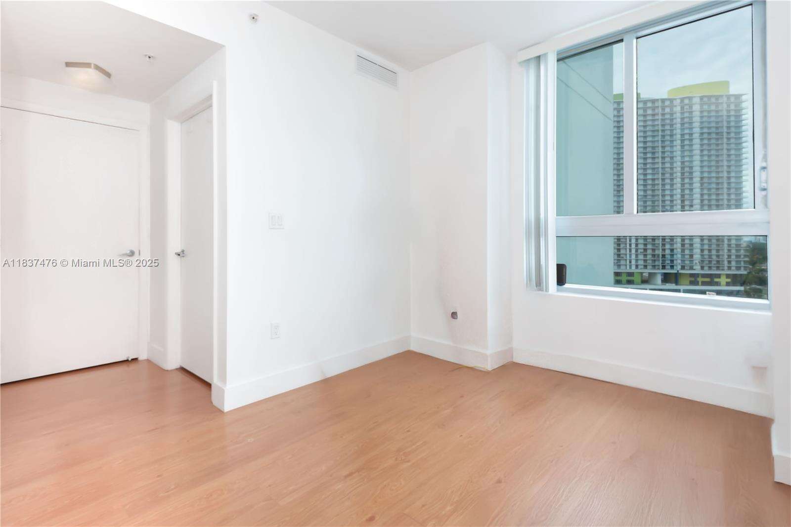 The Ivy at 90 3rd St, Miami, FL 33130 - For Sale photo 22