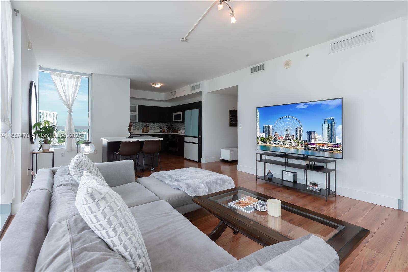 The Ivy at 90 3rd St, Miami, FL 33130 - For Sale photo 10