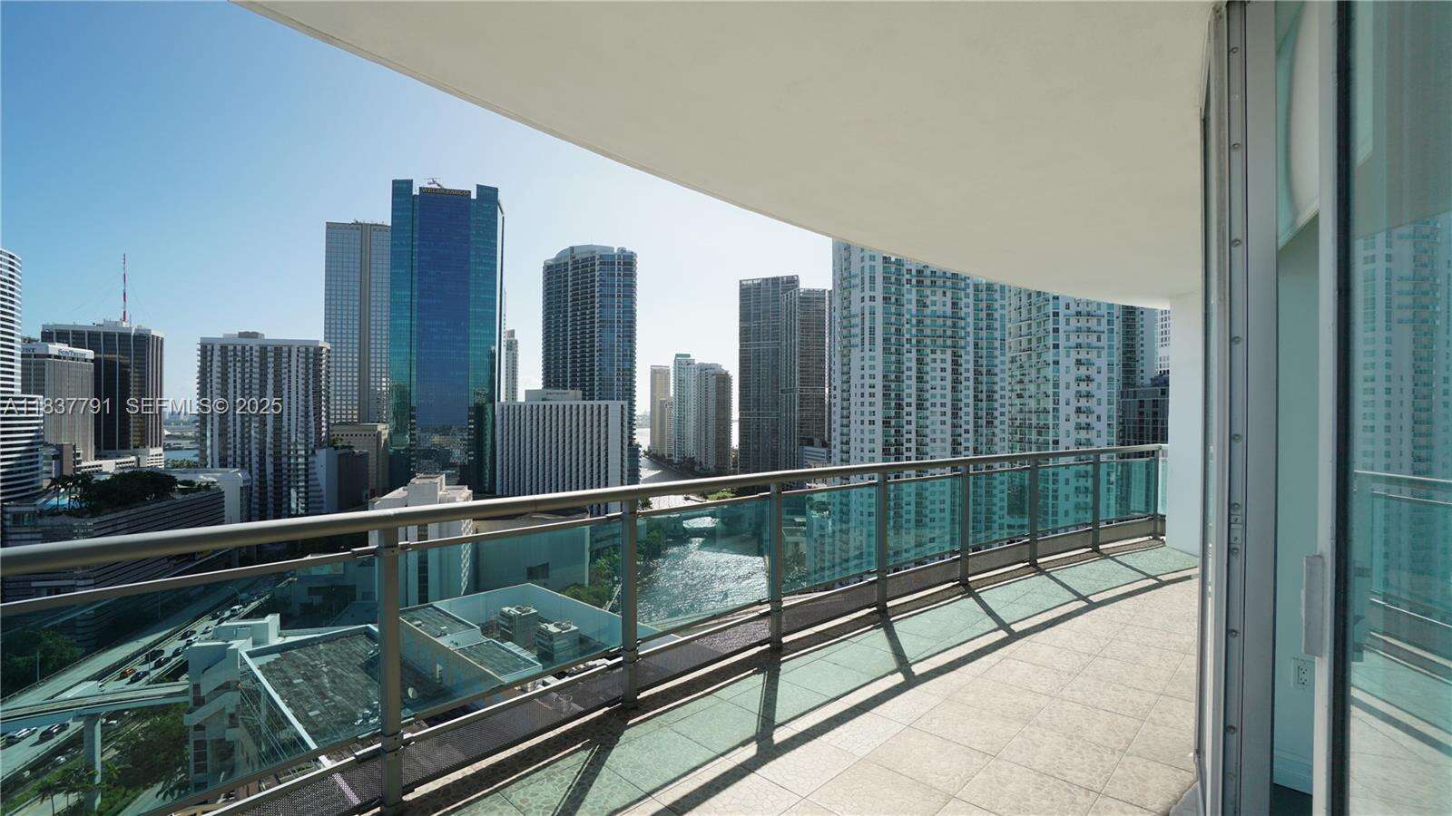 Wind By Neo at 350 Miami Ave, Miami, FL 33130 - For Sale photo 11