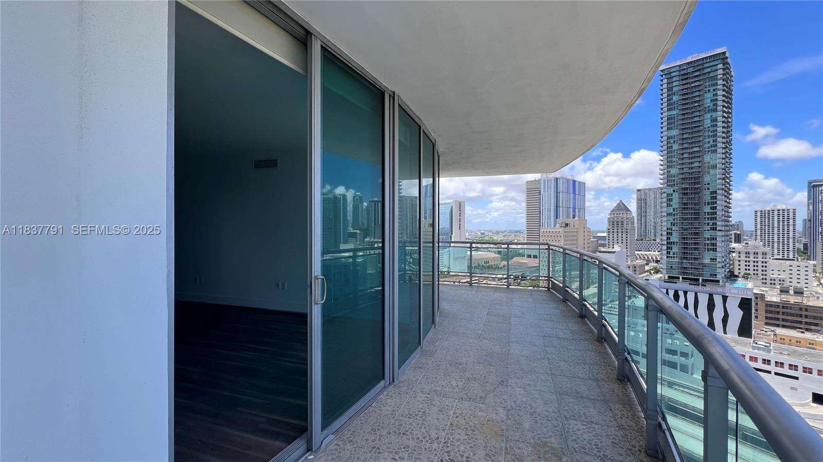 Wind By Neo at 350 Miami Ave, Miami, FL 33130 - For Sale photo 14