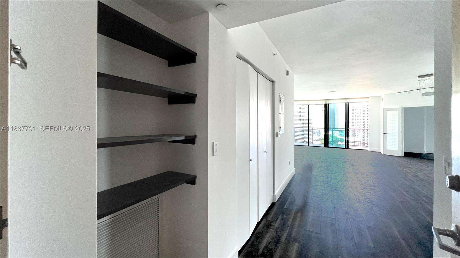 Wind By Neo at 350 Miami Ave, Miami, FL 33130 - For Sale photo 4