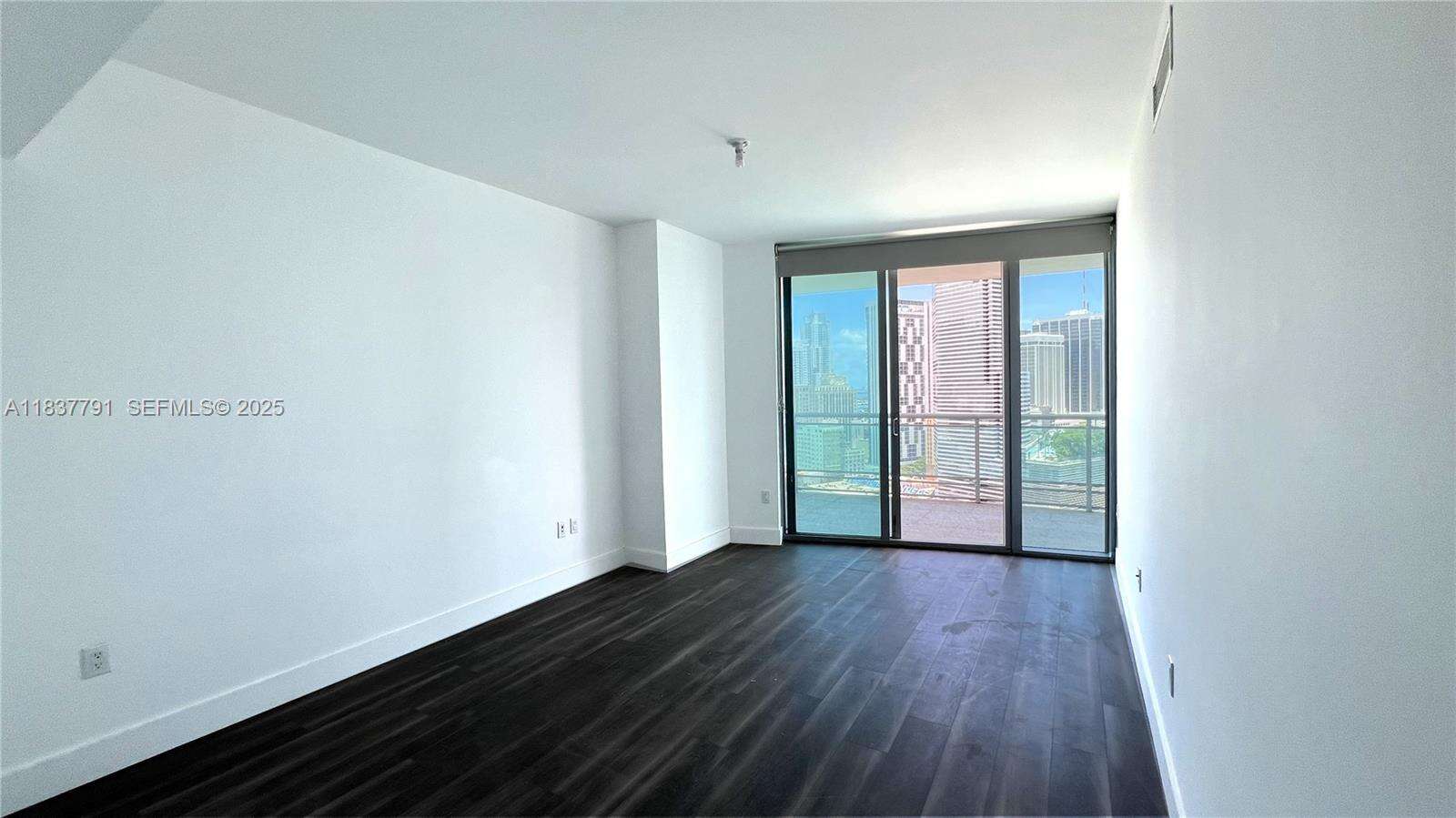 Wind By Neo at 350 Miami Ave, Miami, FL 33130 - For Sale photo 6