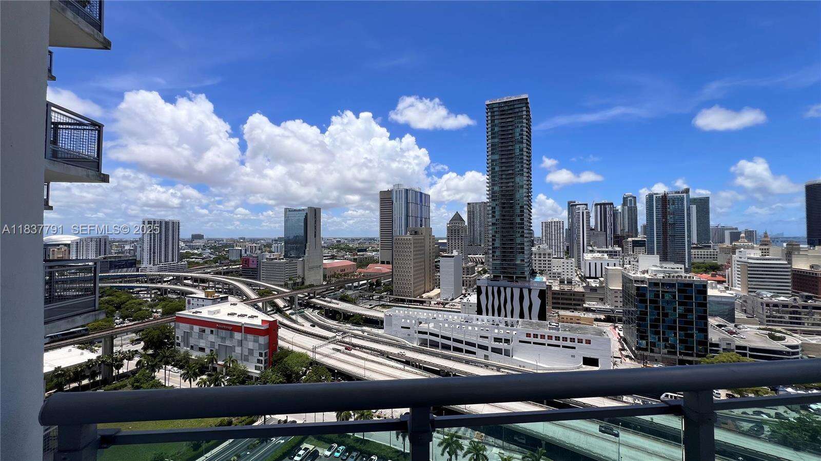 Wind By Neo at 350 Miami Ave, Miami, FL 33130 - For Sale photo 9