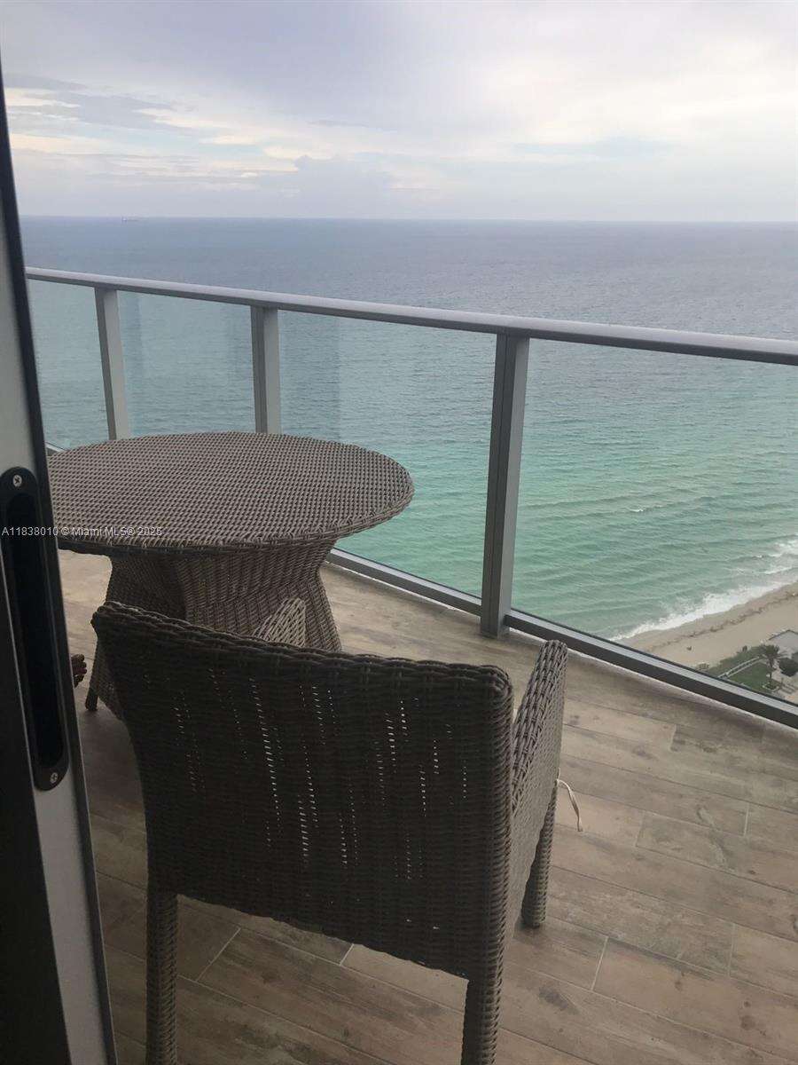 Hyde Resort at 4111 Ocean Dr, Hollywood, FL 33019 - For Sale photo 49