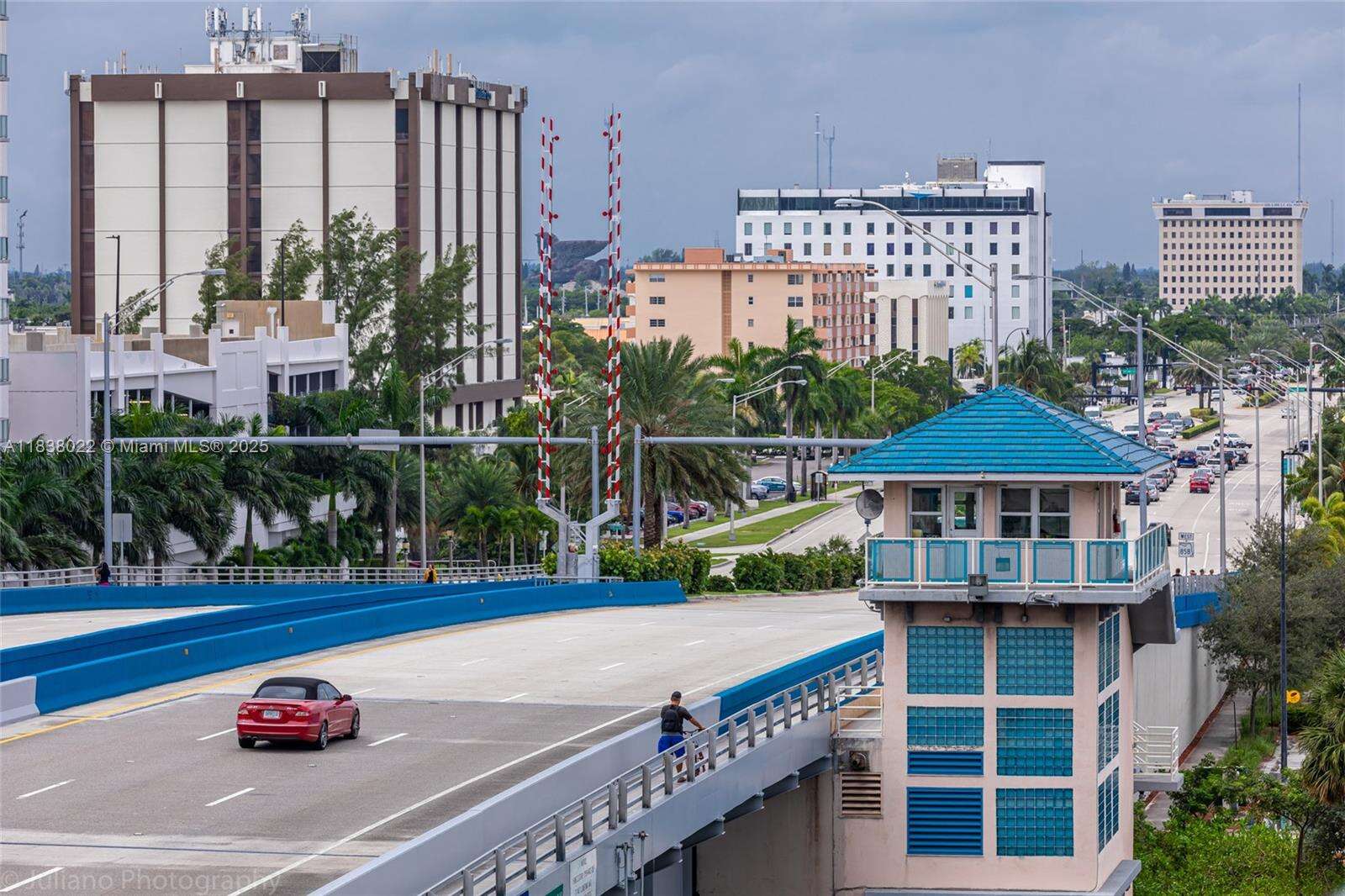 Hyde Beach House at 4010 Ocean Dr, Hollywood, FL 33019 - For Sale photo 24