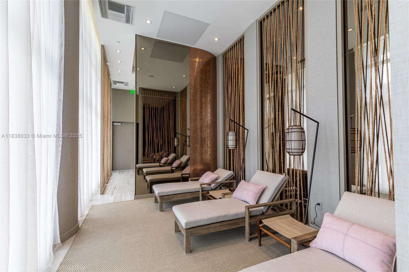 Hyde Beach House at 4010 Ocean Dr, Hollywood, FL 33019 - For Sale photo 24