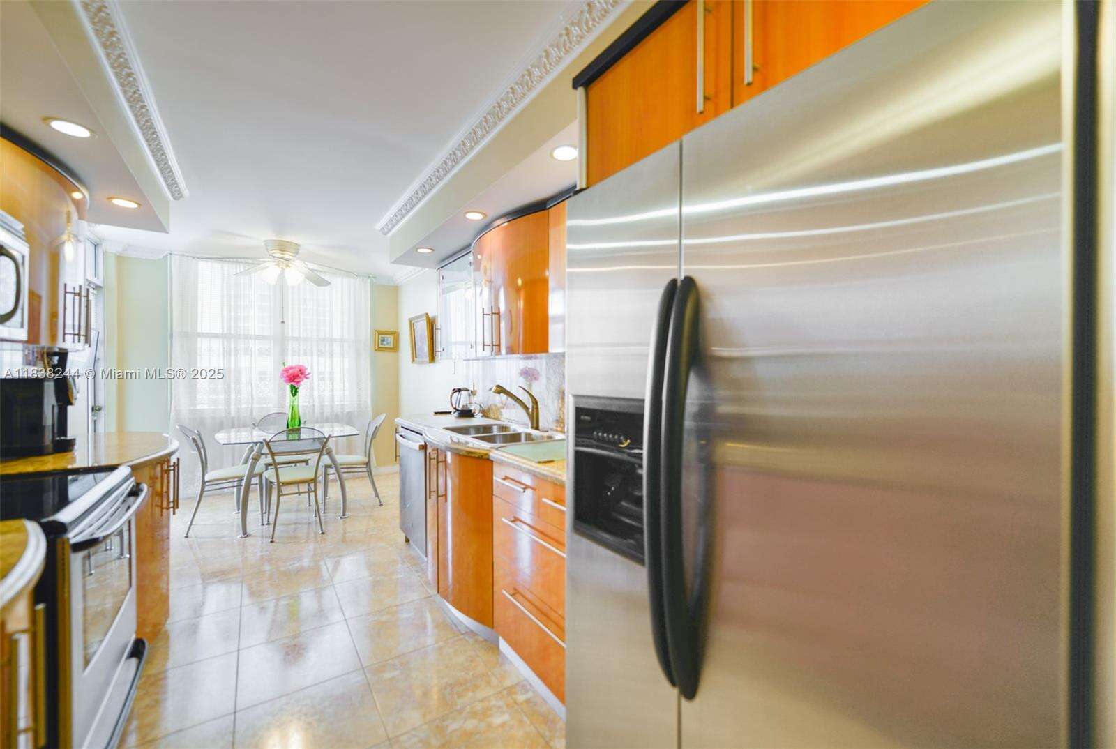 Aquarius at 2751 Ocean Dr, Hollywood, FL 33019 - For Sale photo 12