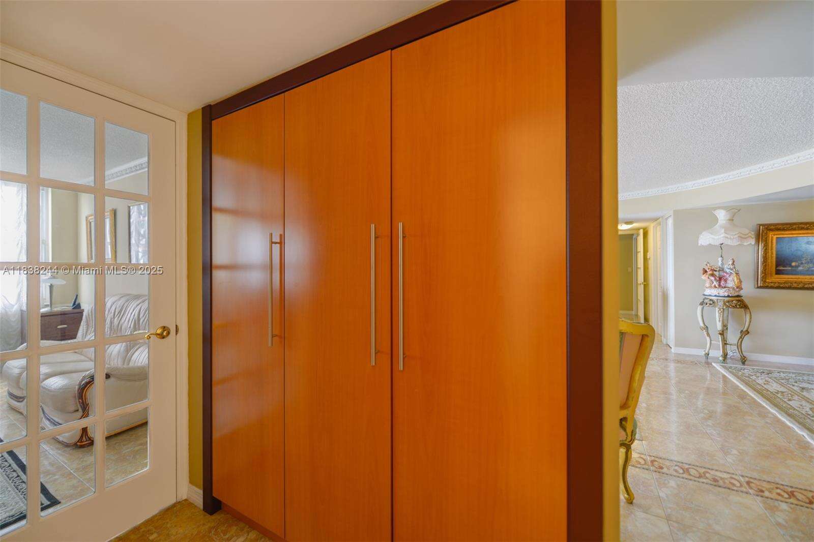Aquarius at 2751 Ocean Dr, Hollywood, FL 33019 - For Sale photo 13