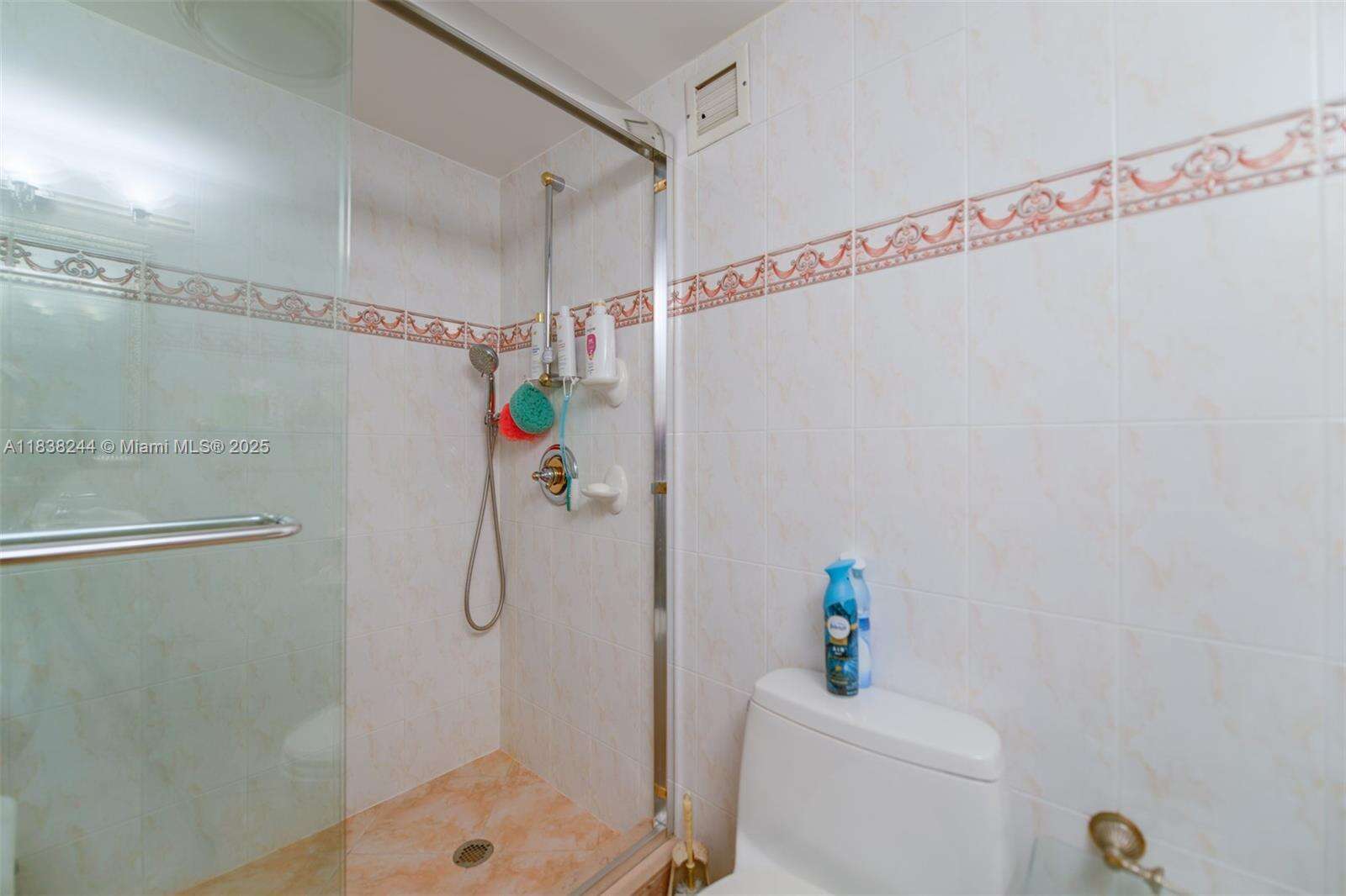 Aquarius at 2751 Ocean Dr, Hollywood, FL 33019 - For Sale photo 23