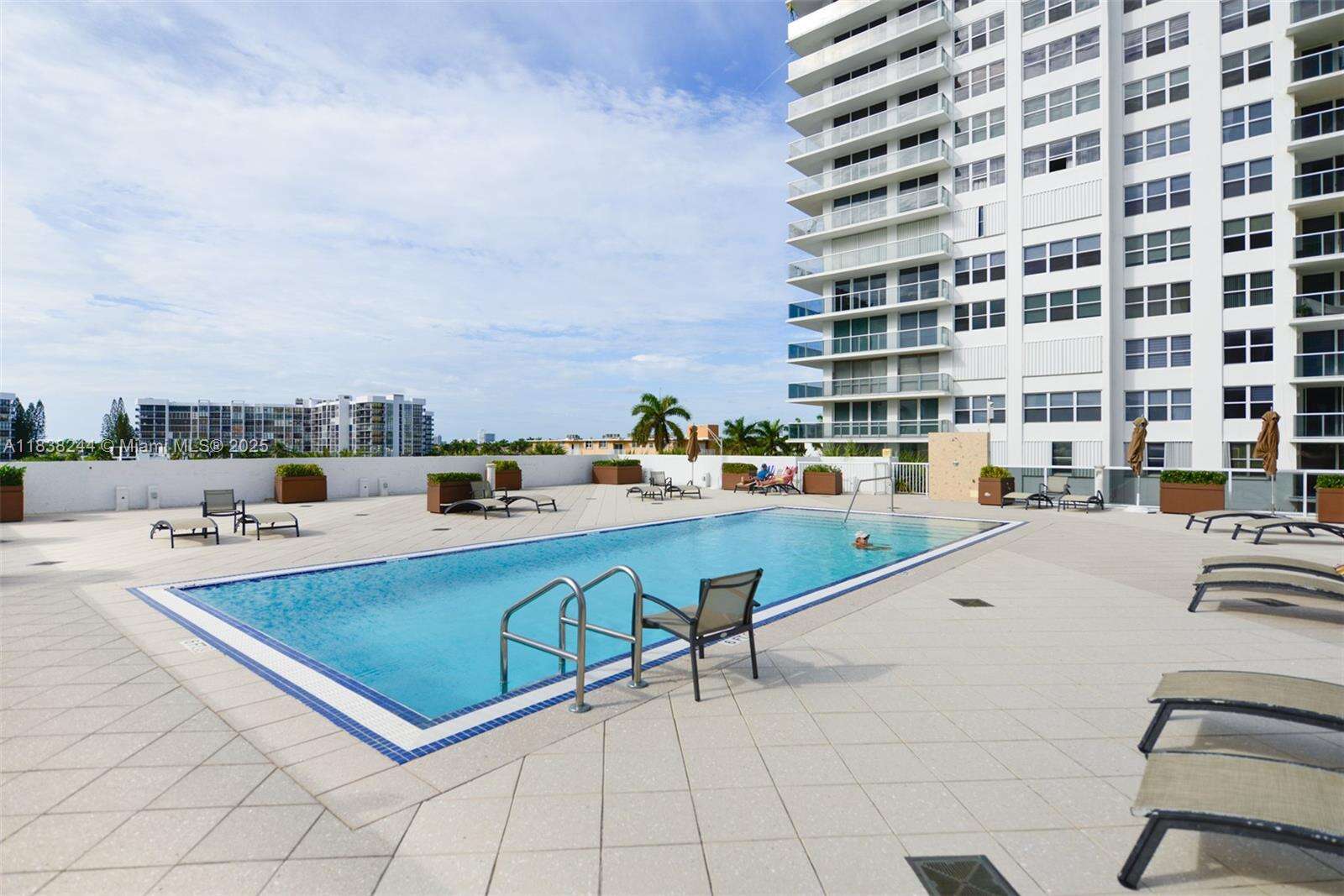 Aquarius at 2751 Ocean Dr, Hollywood, FL 33019 - For Sale photo 28