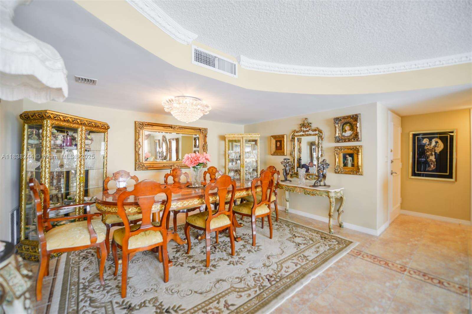 Aquarius at 2751 Ocean Dr, Hollywood, FL 33019 - For Sale photo 8