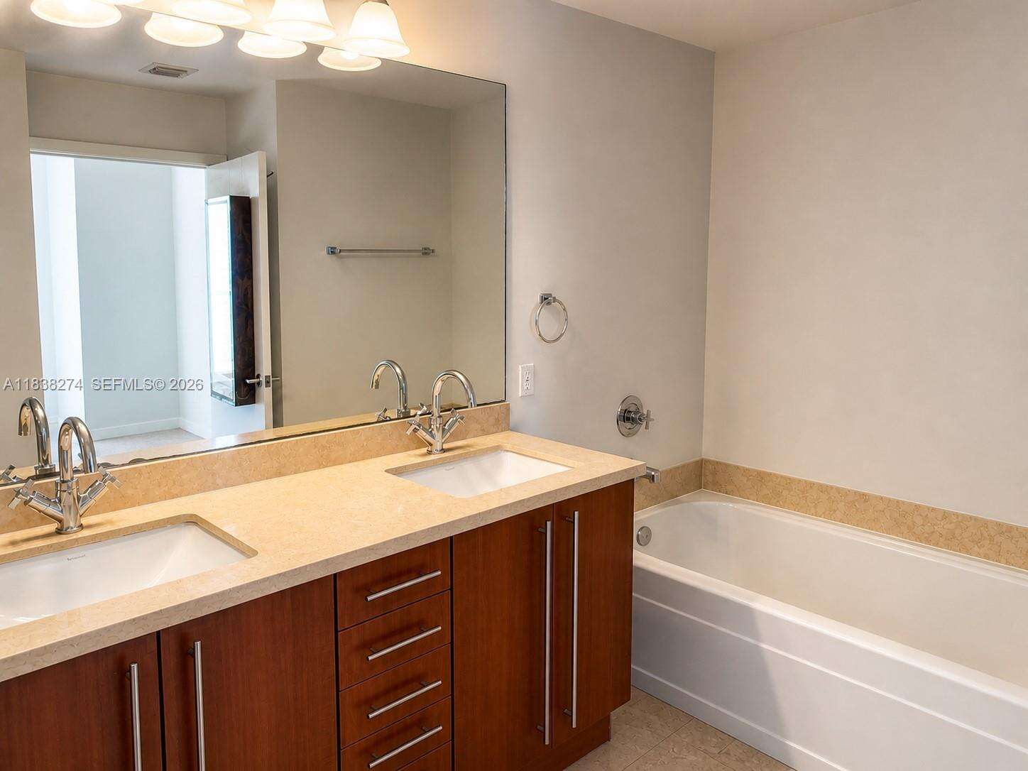 Axis On Brickell at 1111 1 Ave, Miami, FL 33130 - For Sale photo 12