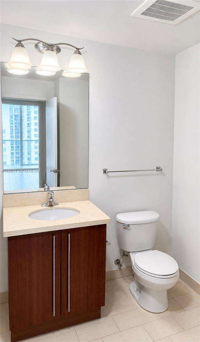 Axis On Brickell at 1111 1 Ave, Miami, FL 33130 - For Sale photo 15