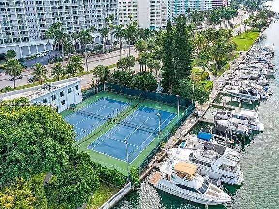 The Carriage House at 5401 Collins Ave, Miami Beach, FL 33140 - For Sale photo 21