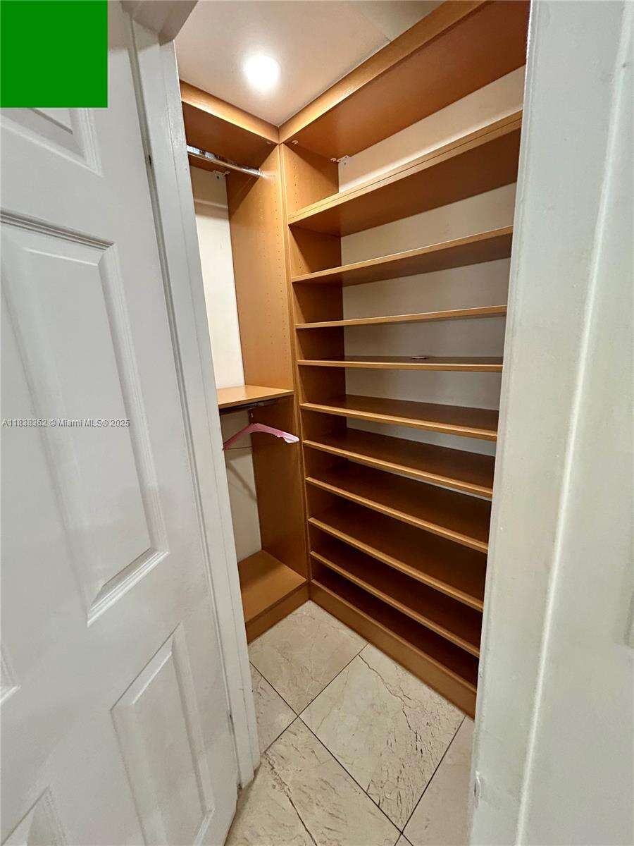 The Carriage House at 5401 Collins Ave, Miami Beach, FL 33140 - For Sale photo 30