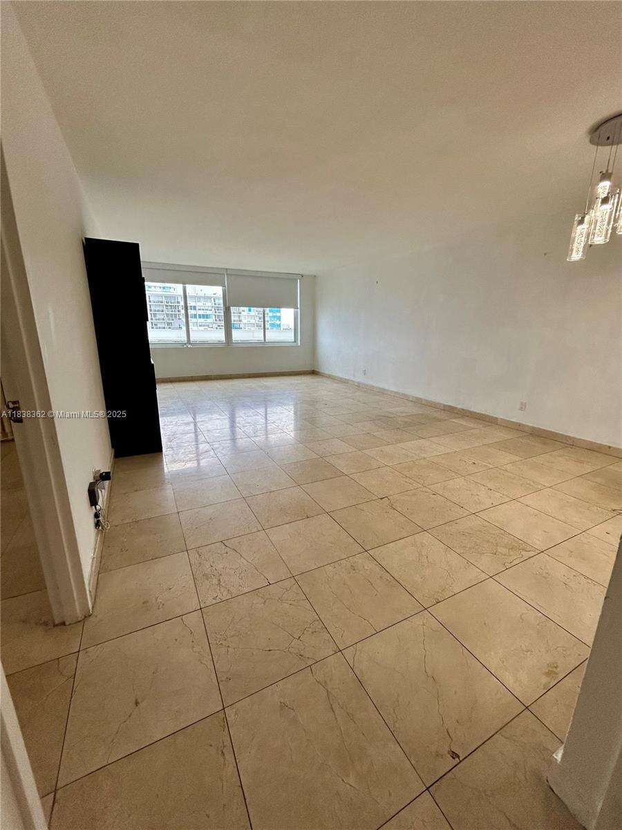 The Carriage House at 5401 Collins Ave, Miami Beach, FL 33140 - For Sale photo 34