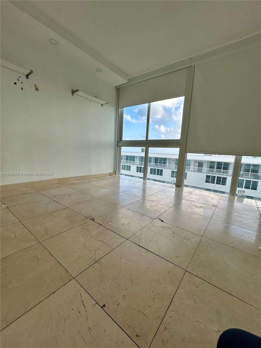The Carriage House at 5401 Collins Ave, Miami Beach, FL 33140 - For Sale photo 39