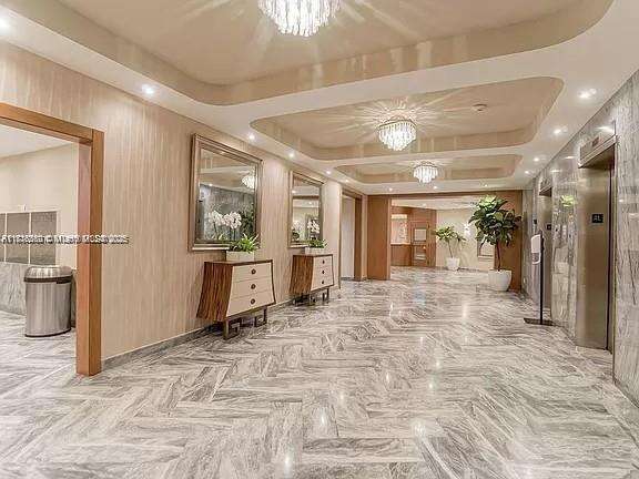 The Carriage House at 5401 Collins Ave, Miami Beach, FL 33140 - For Sale photo 10