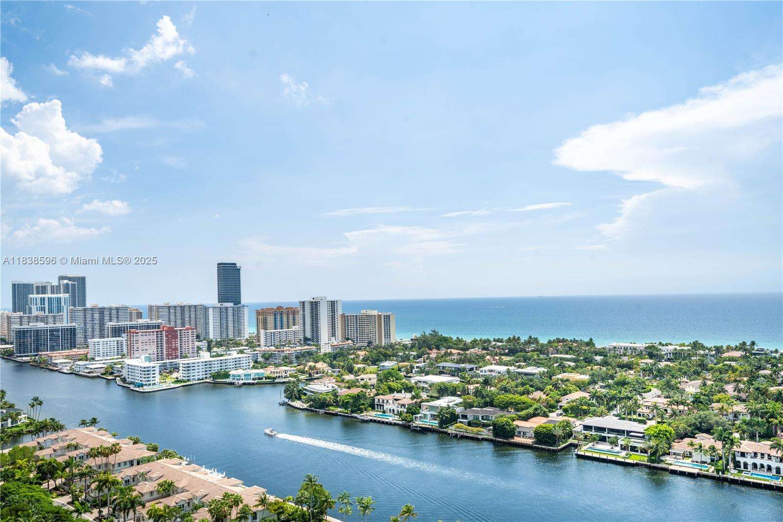 ATLANTIC III AT THE POINT - 21050 Point Pl, Aventura, FL 33180 | Picture 1