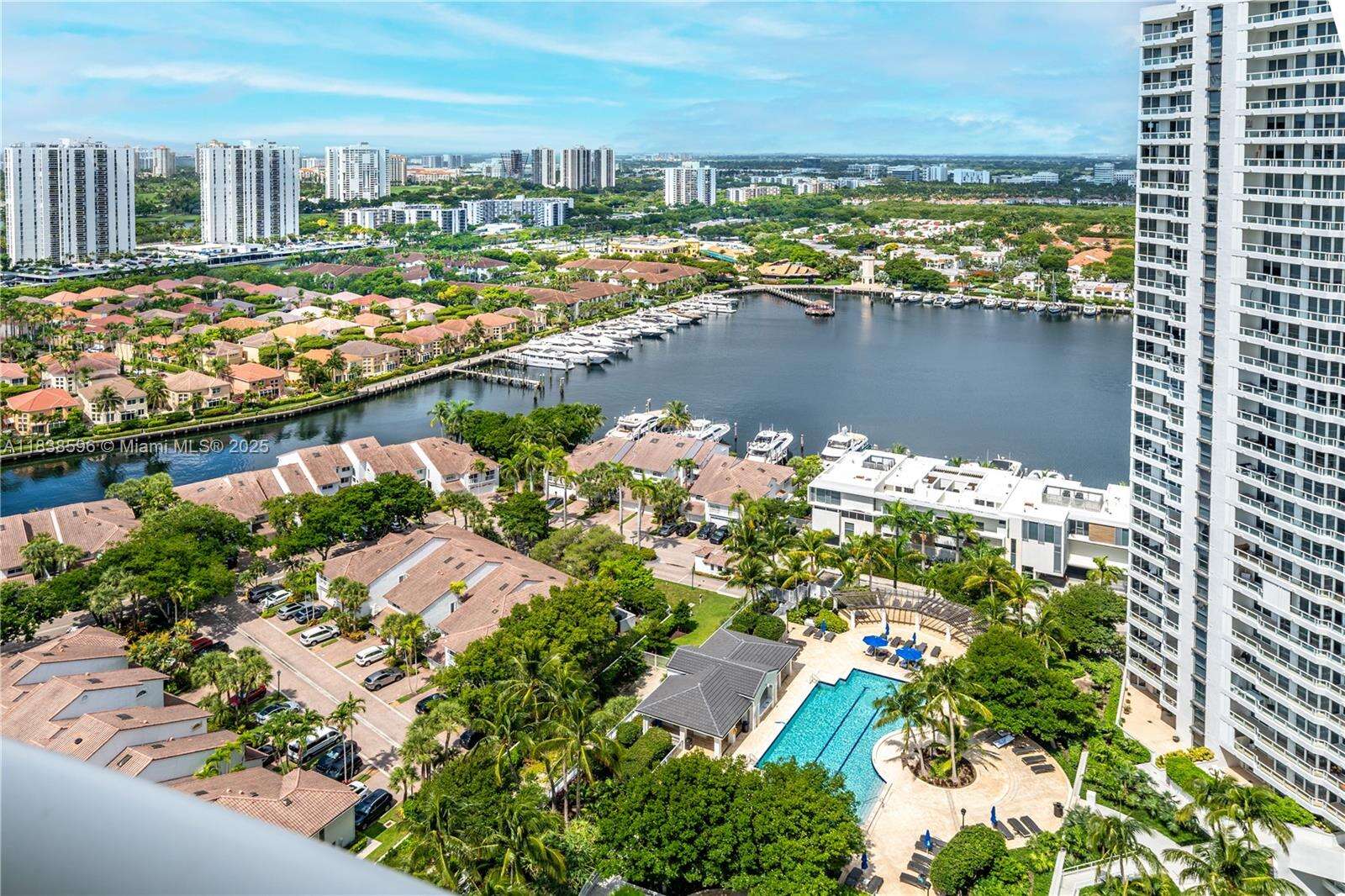 ATLANTIC III AT THE POINT - 21050 Point Pl, Aventura, FL 33180 | Picture 13