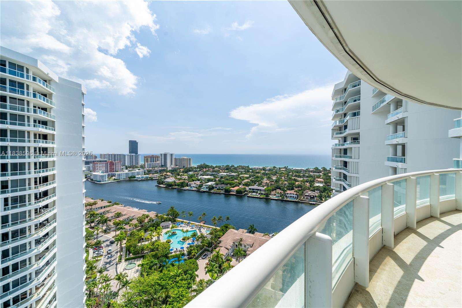ATLANTIC III AT THE POINT - 21050 Point Pl, Aventura, FL 33180 | Picture 15