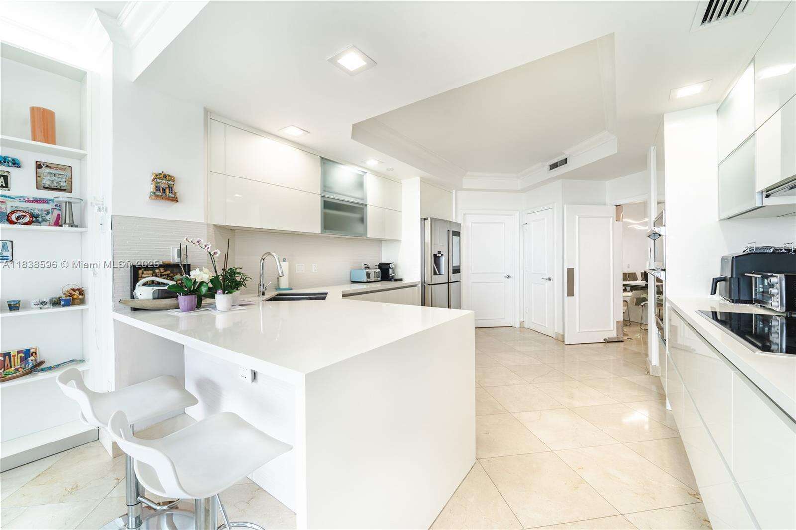 ATLANTIC III AT THE POINT - 21050 Point Pl, Aventura, FL 33180 | Picture 19