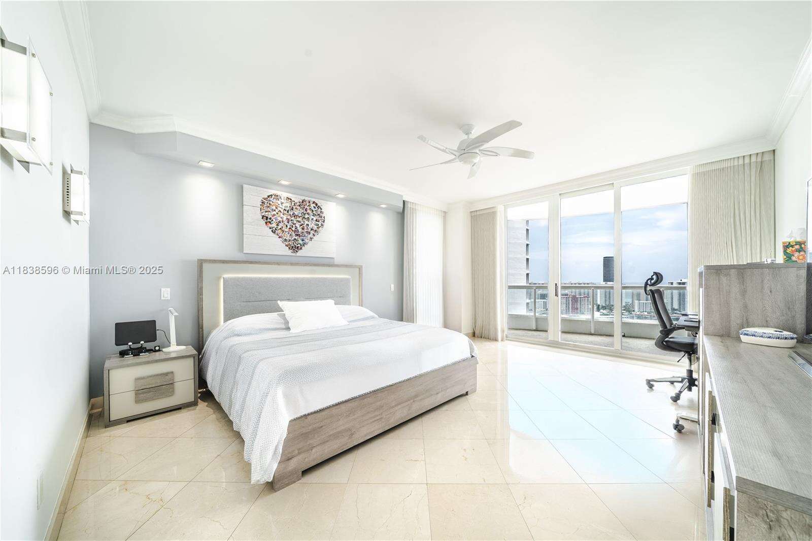 ATLANTIC III AT THE POINT - 21050 Point Pl, Aventura, FL 33180 | Picture 24