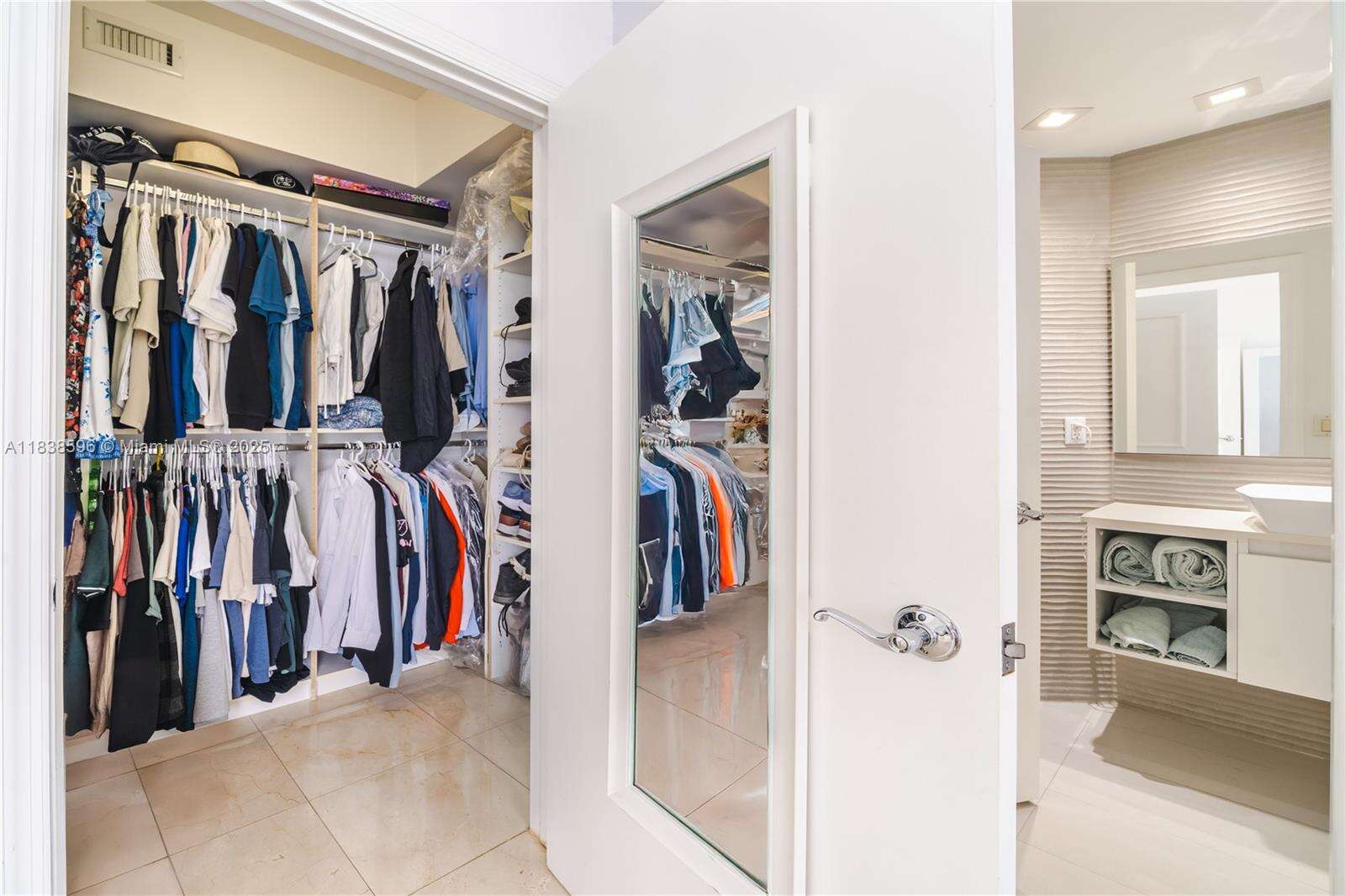 ATLANTIC III AT THE POINT - 21050 Point Pl, Aventura, FL 33180 | Picture 32