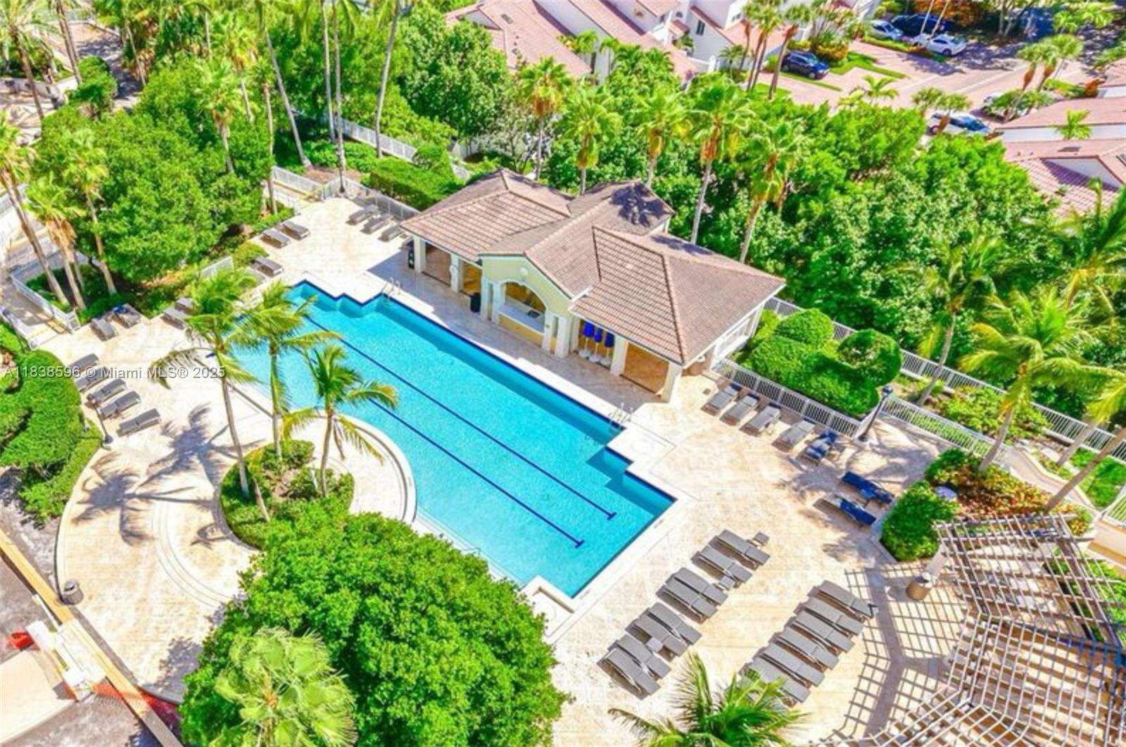 ATLANTIC III AT THE POINT - 21050 Point Pl, Aventura, FL 33180 | Picture 43