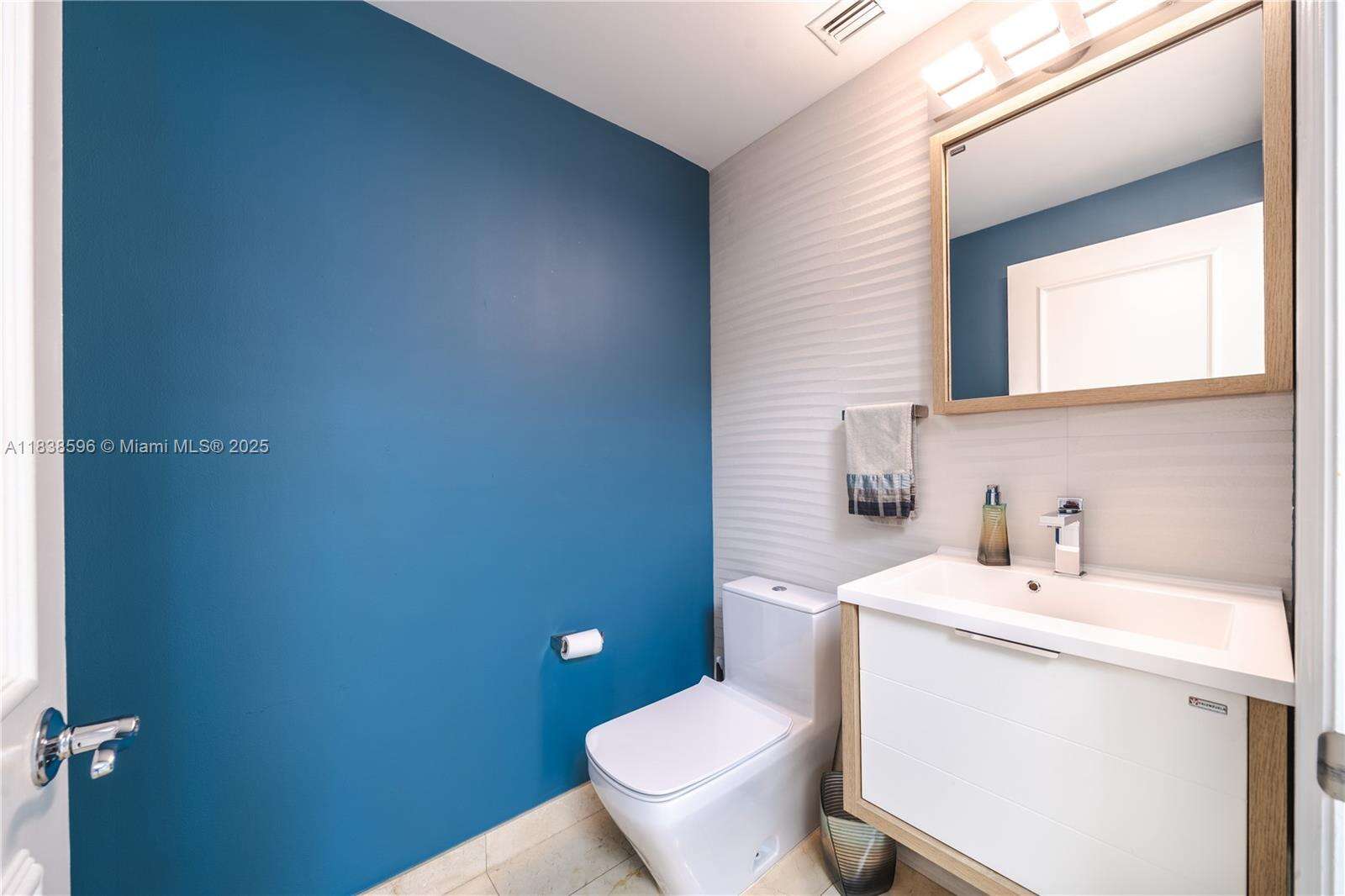 ATLANTIC III AT THE POINT - 21050 Point Pl, Aventura, FL 33180 | Picture 9