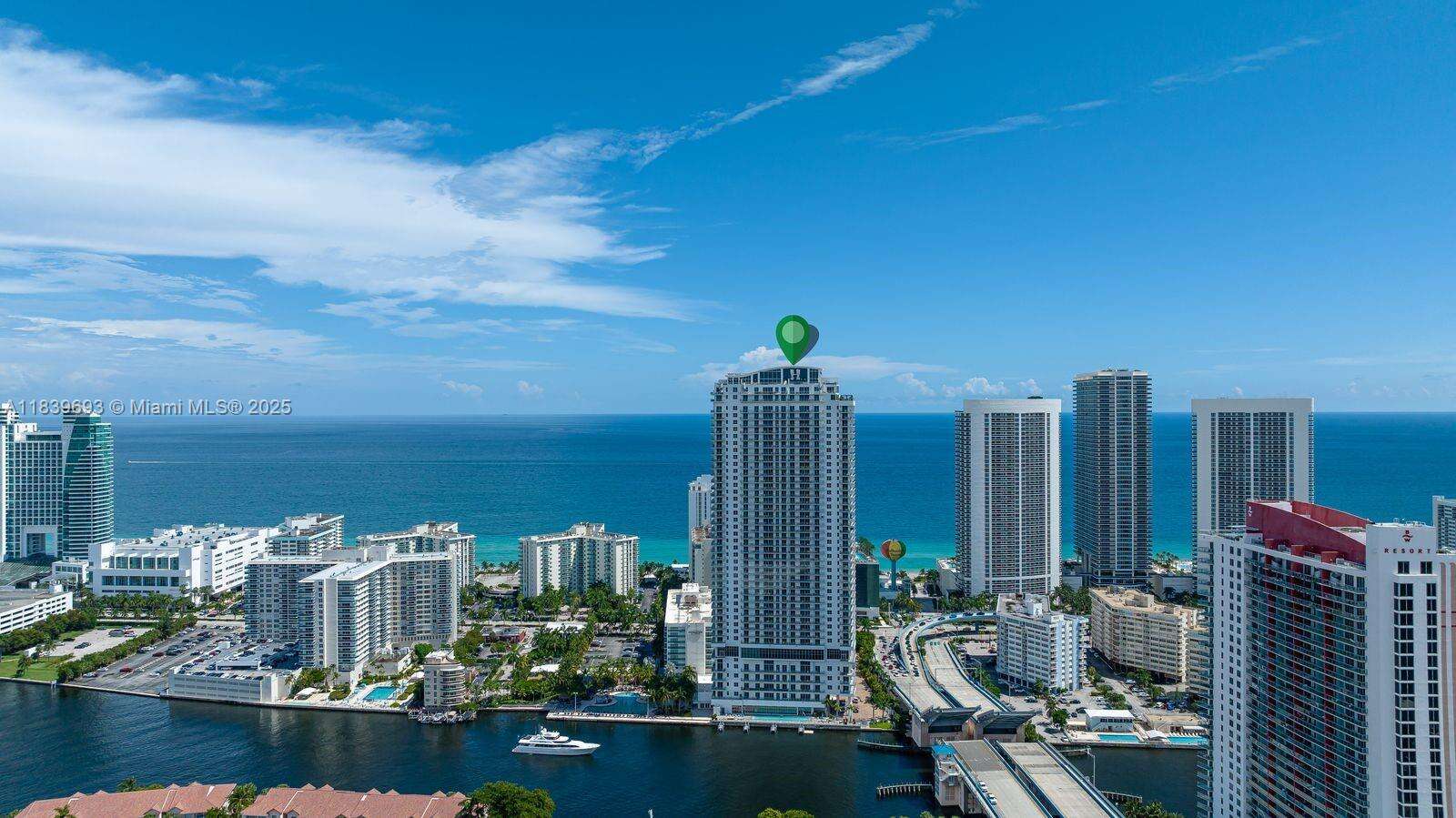 Hyde Beach House at 4010 Ocean Dr, Hollywood, FL 33019 - For Sale photo 3