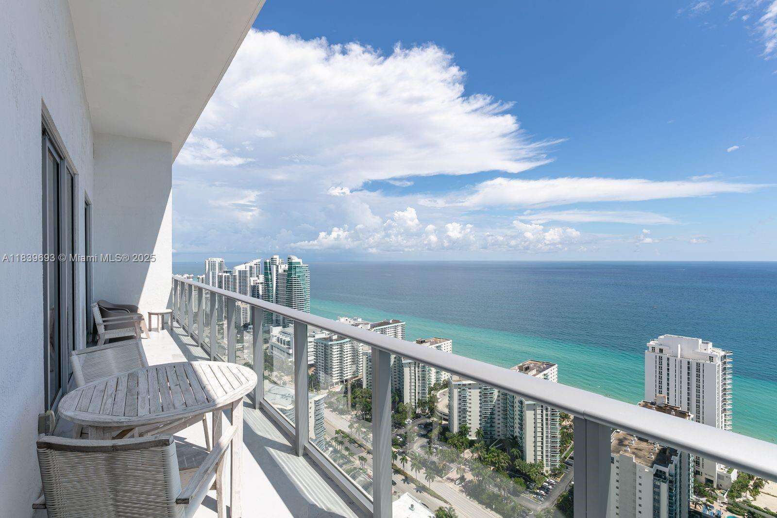 Hyde Beach House at 4010 Ocean Dr, Hollywood, FL 33019 - For Sale photo 22